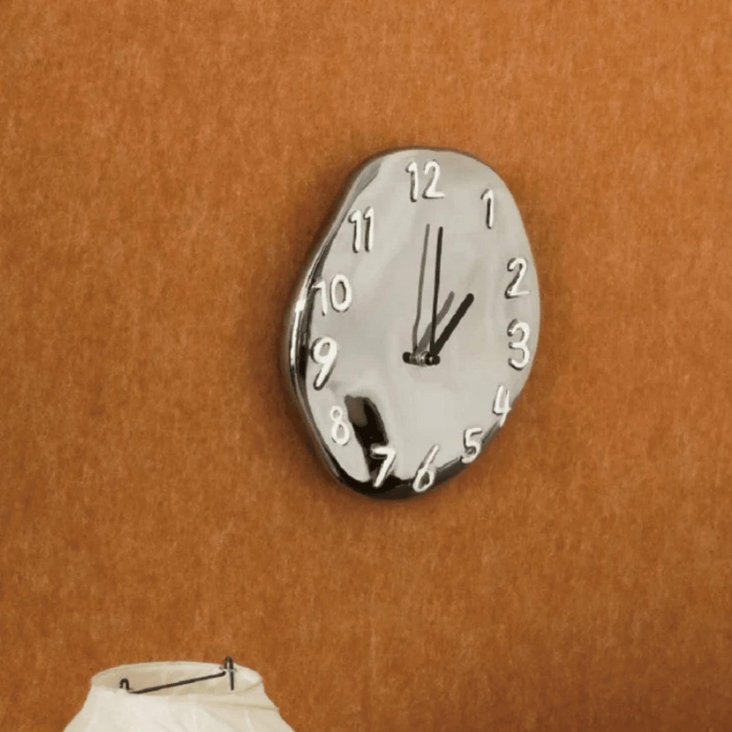Leon Livine Clock-Welvere