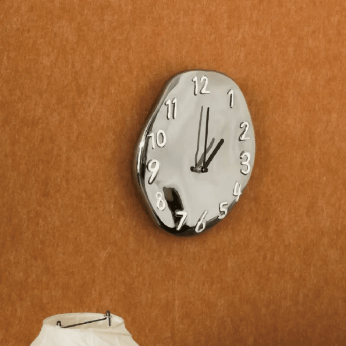 Leon Livine Clock-Welvere