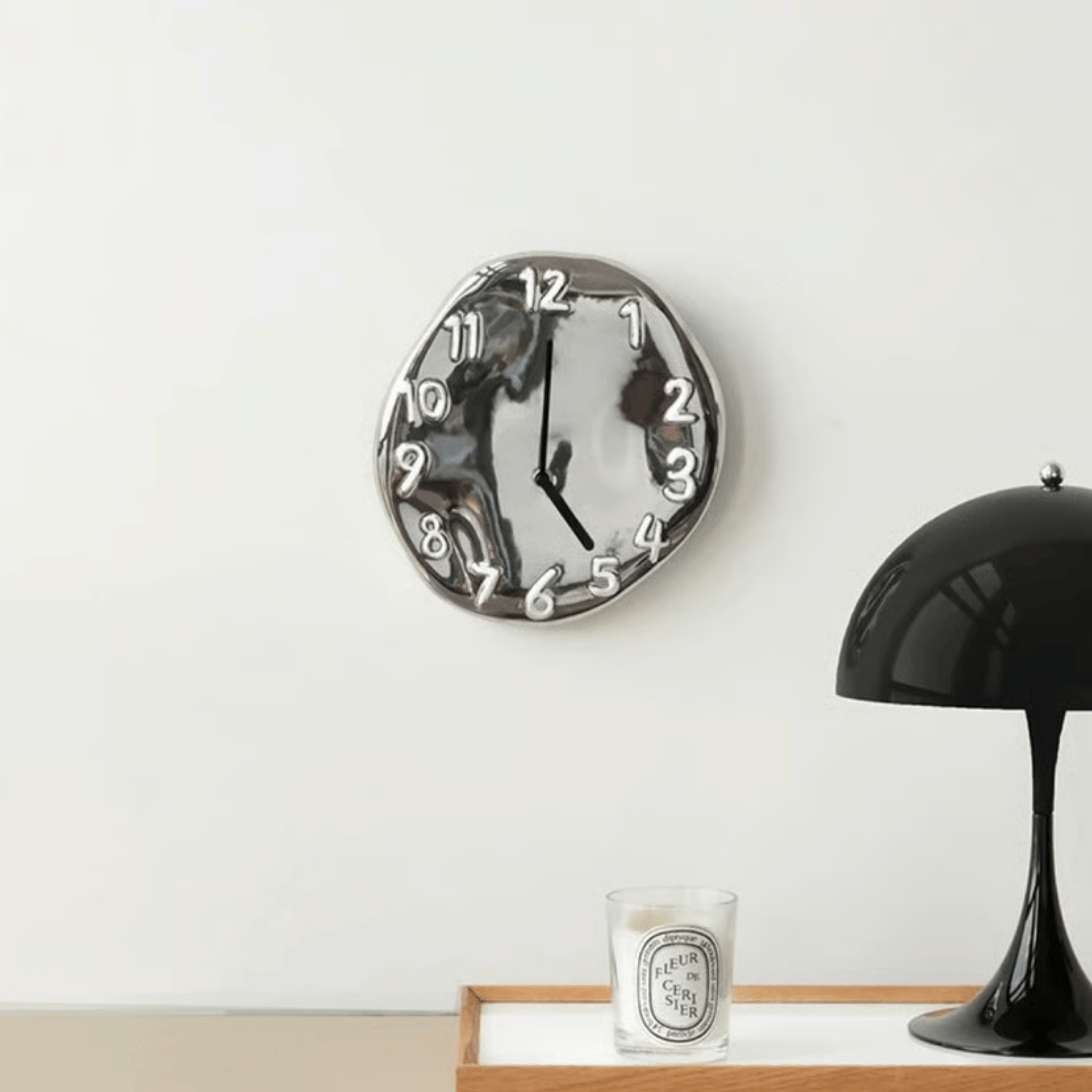 Leon Livine Clock-Welvere