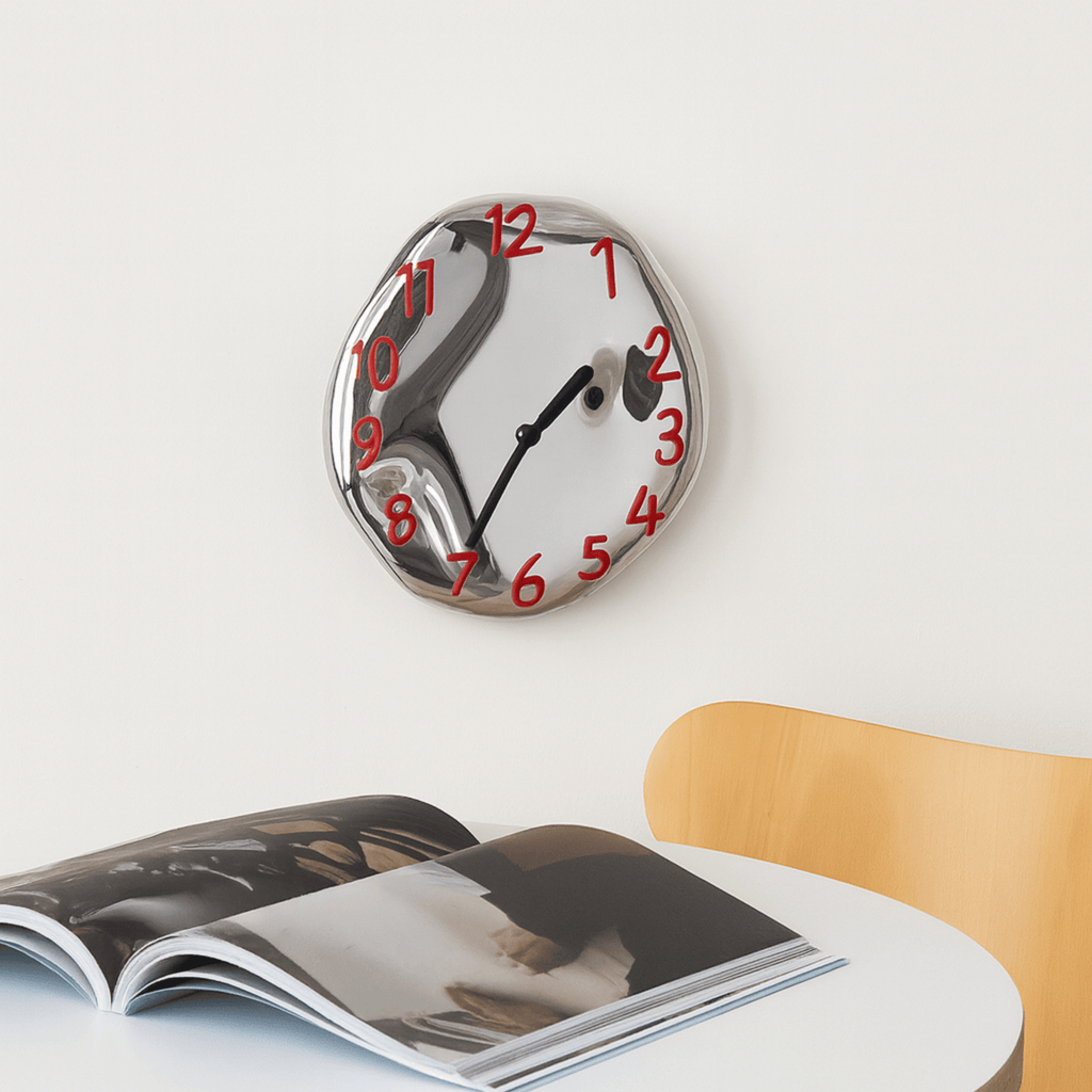 Leon Livine Clock-Welvere