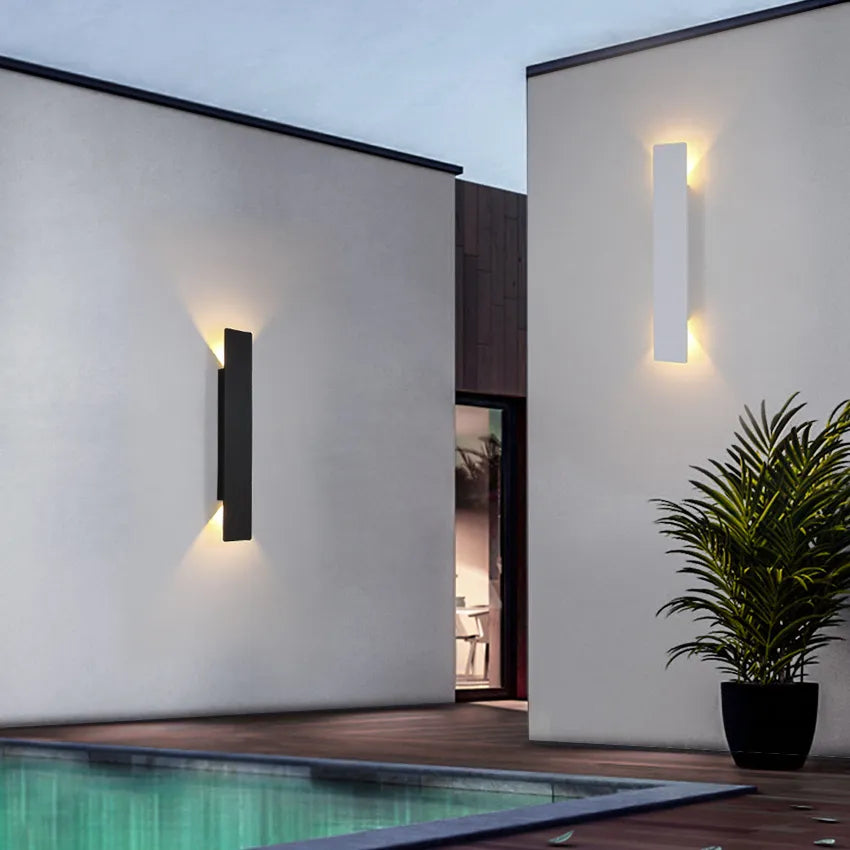 Weatherproof Aluminium Outdoor Wall Light with LED - IP65, 85-265V, view 2