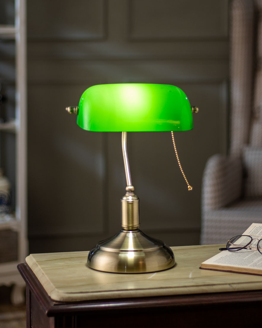 Classic Banker Desk Lamp - Brass Base, Emerald Glass Shade, 36 cm, view 4