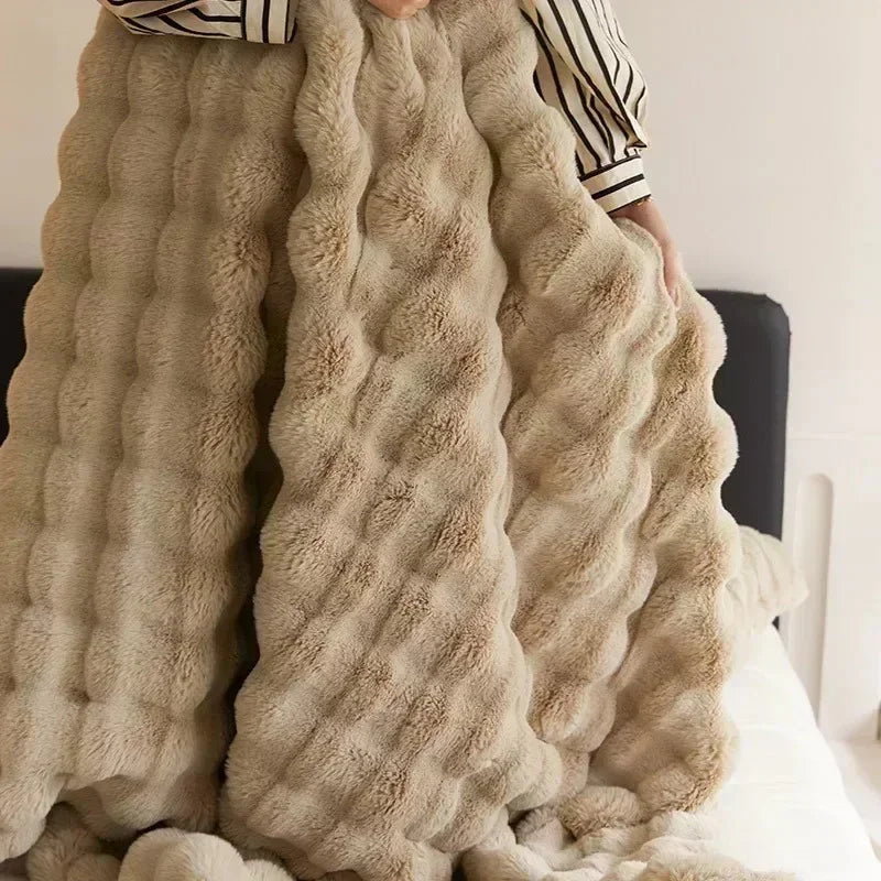 Linen Montero Fur Blanket-Welvere