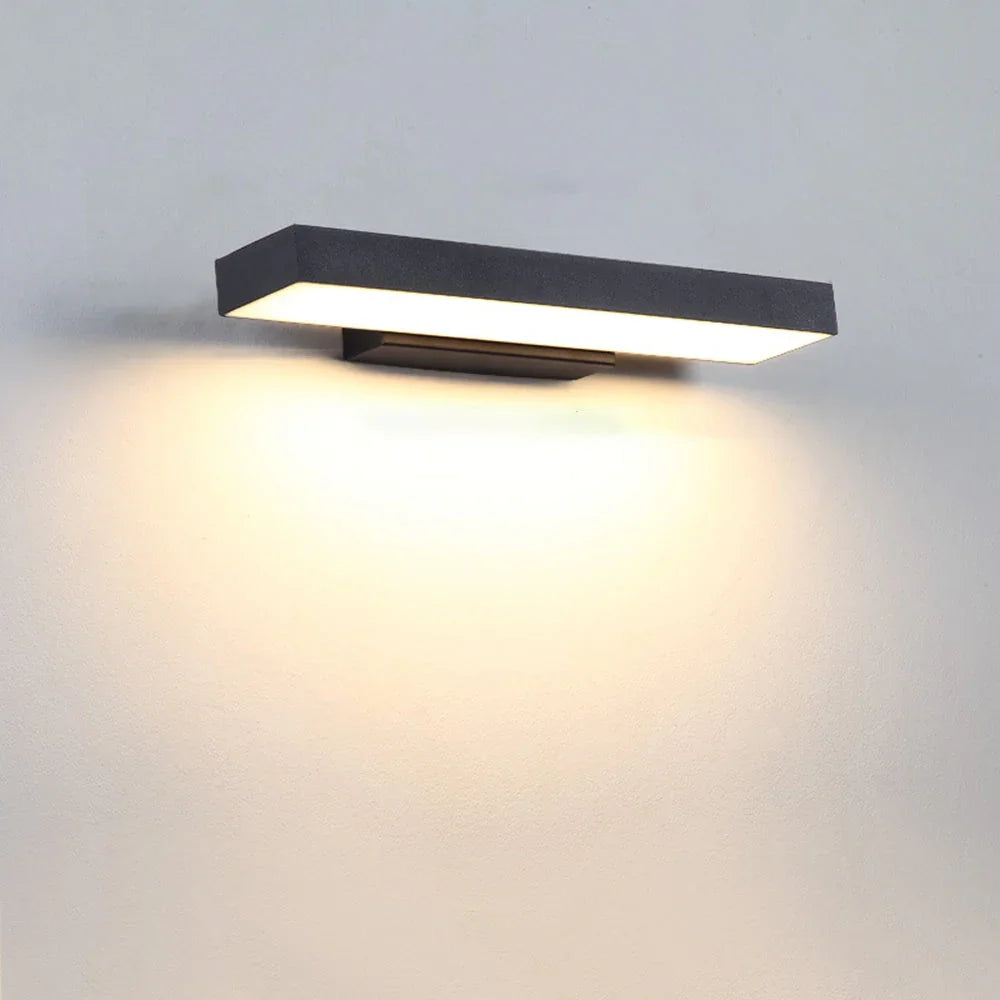 Livetta Motion Sensor Outdoor Light-Welvere