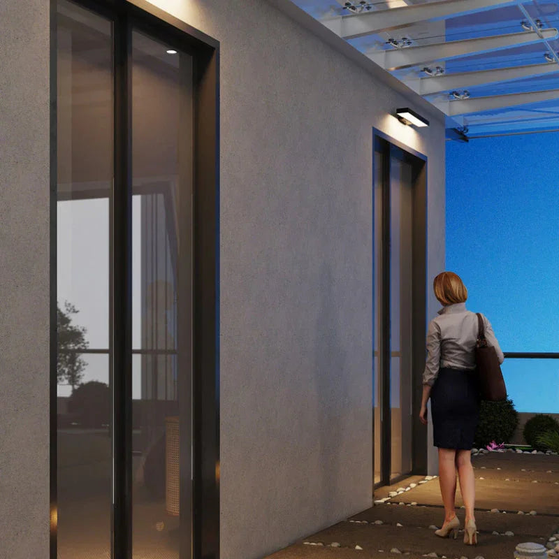 Livetta Motion Sensor Outdoor Light-Welvere