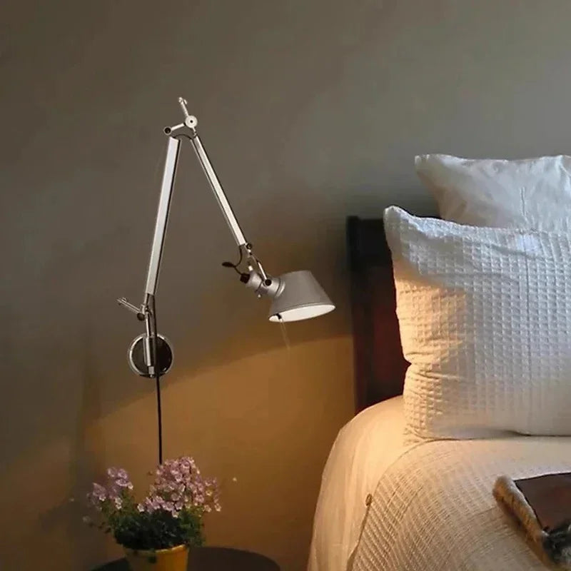 Lucella Adjustable Livine Lamp-Welvere