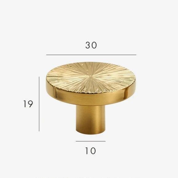 Lucus Alva Knobs-Welvere
