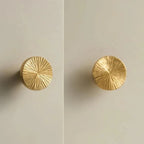 Lucus Alva Knobs-Welvere