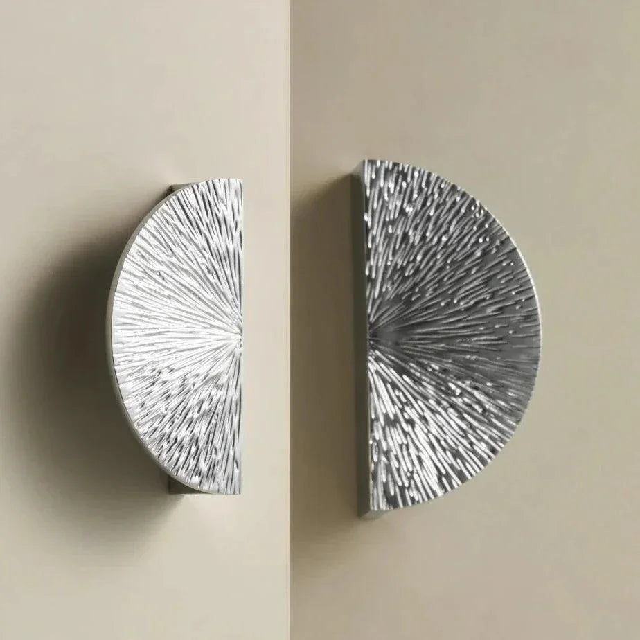 Lucus Alva Knobs-Welvere