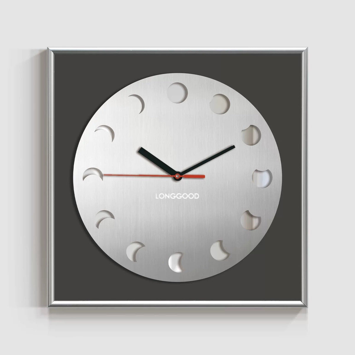 Margot Hills Clock-Welvere