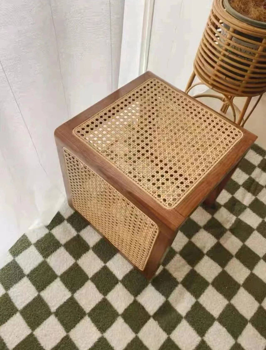 Mario Table-Welvere