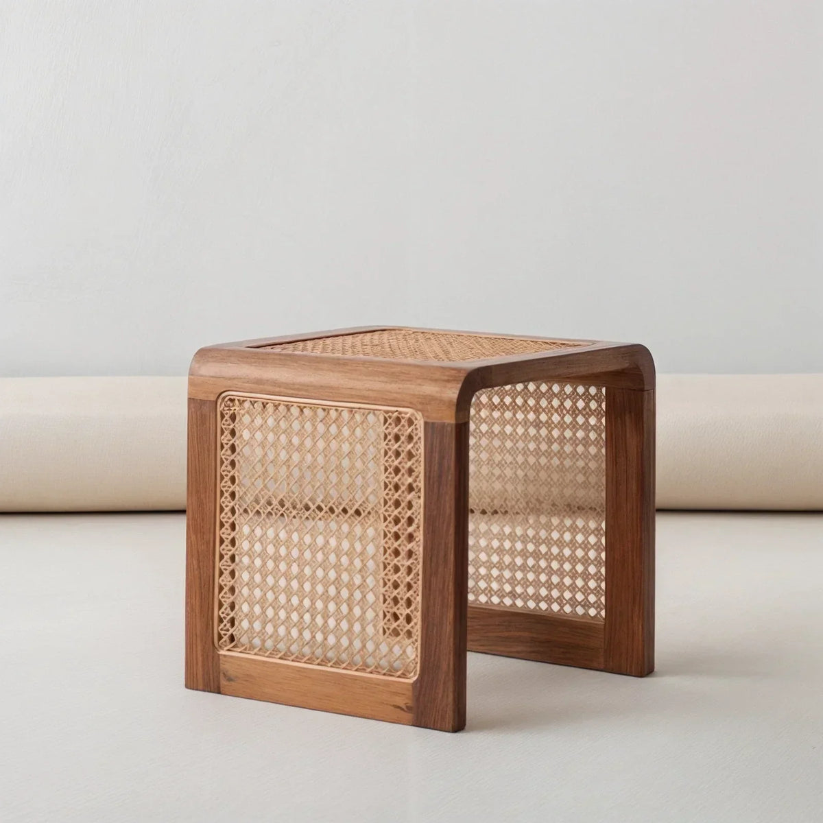 Mario Table-Welvere