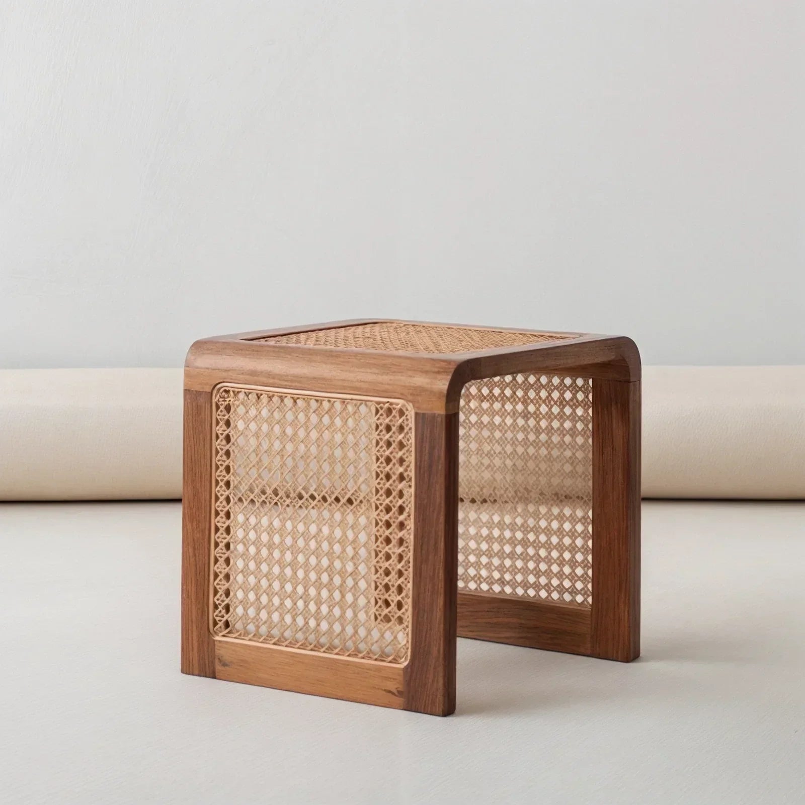 Mario Table-Welvere