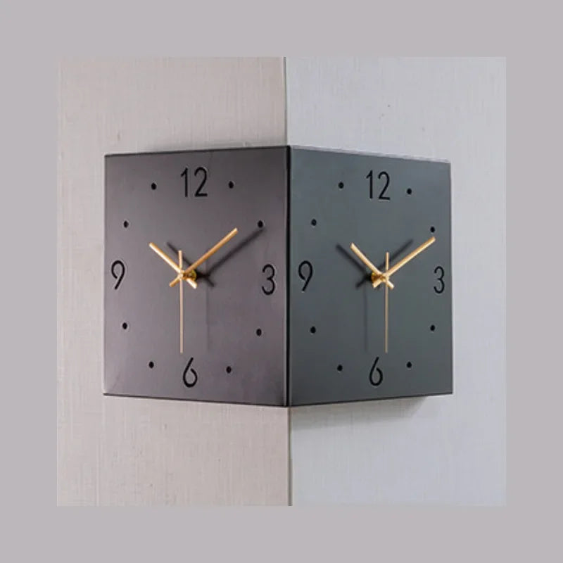 Maro Livine Clock-Welvere
