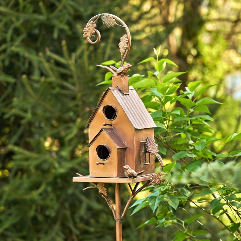 Metal Birdhouse Garden Stakes, Distressed Outdoor Décor, 10 × 10 × 20 cm