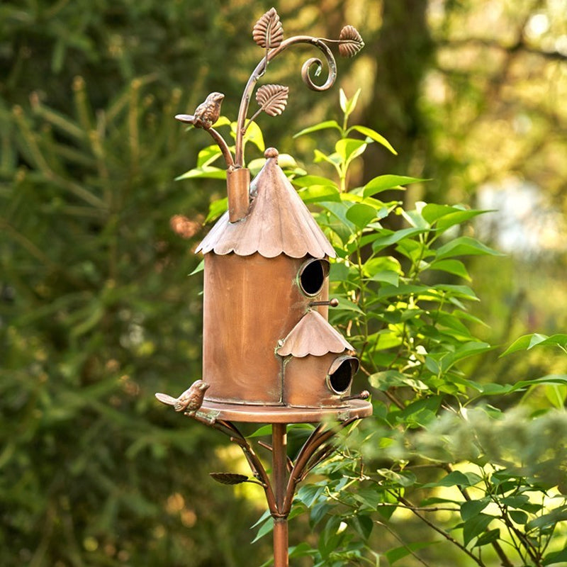 Metal Birdhouse Garden Stakes, Distressed Outdoor Décor, 10 × 10 × 20 cm