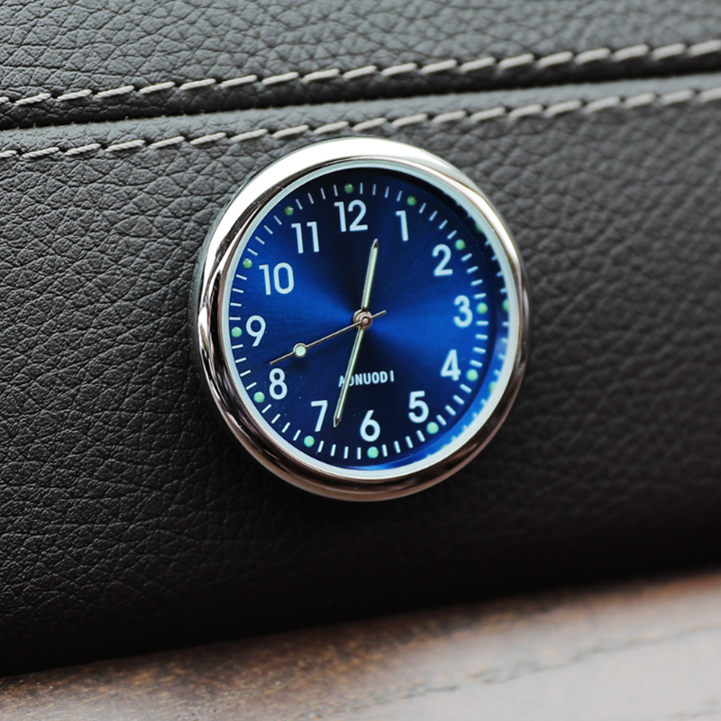 Mini Car Clock with Luminous Hands and Digital Readout, 4*4cm