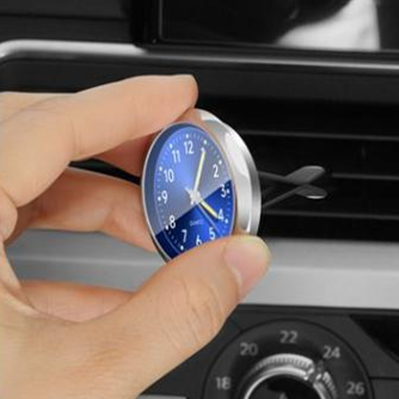 Mini Car Clock with Luminous Hands and Digital Readout, 4*4cm