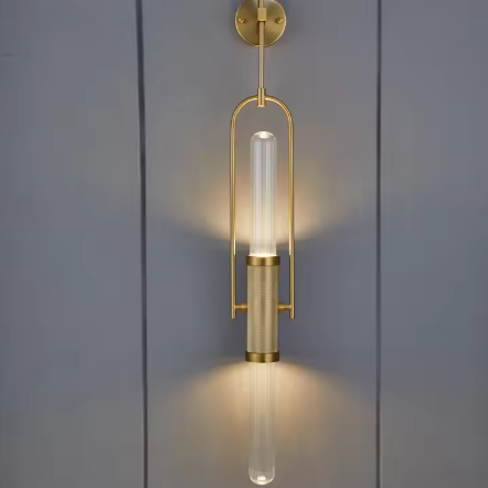 Mistridge Livine Lamp-Welvere