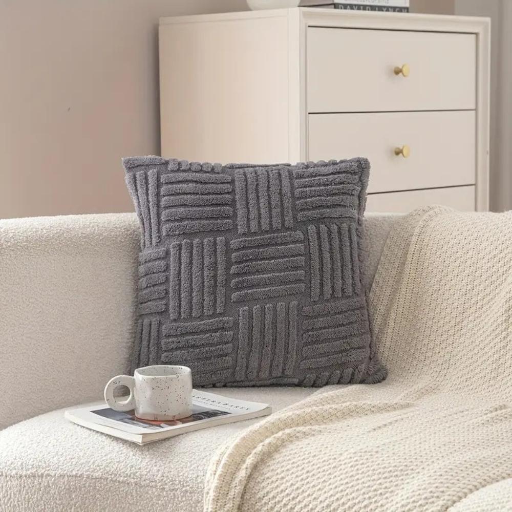 Montero Fur Plush Cushion Cover-Welvere