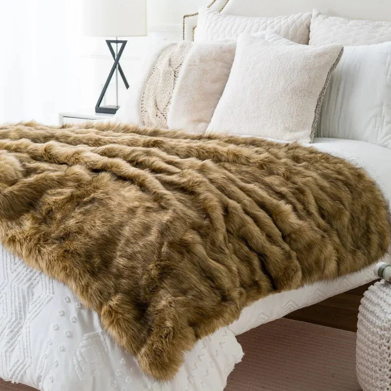 Montero Fur Throws-Welvere