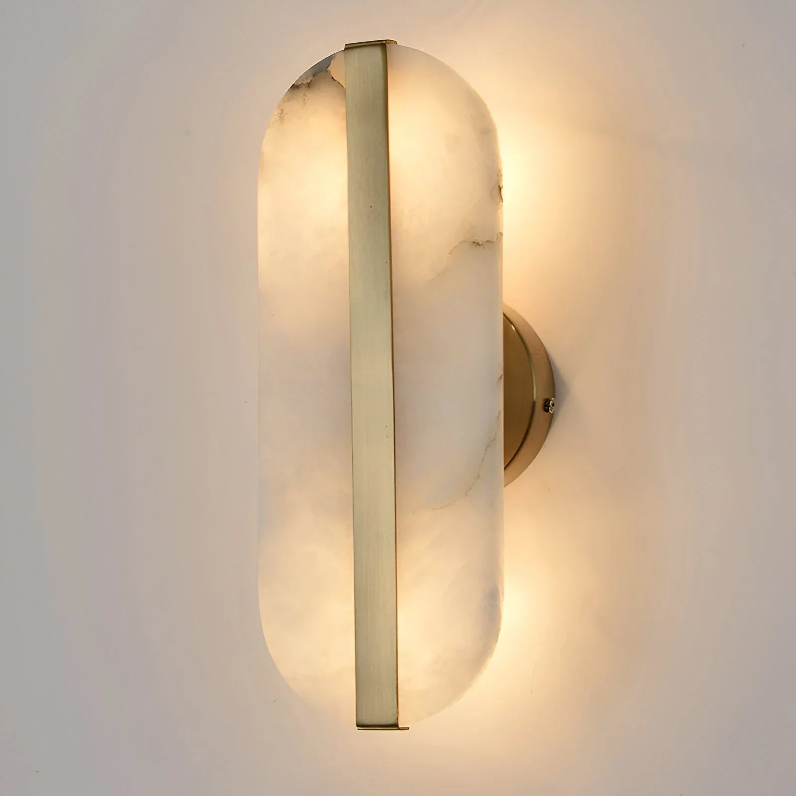Mosscliff Alabaster Livine Lamp-Welvere