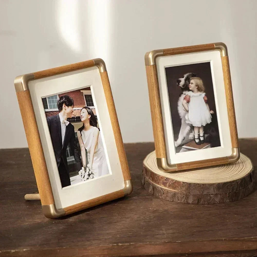 Mossridge Tabletop Photo Frame-Welvere