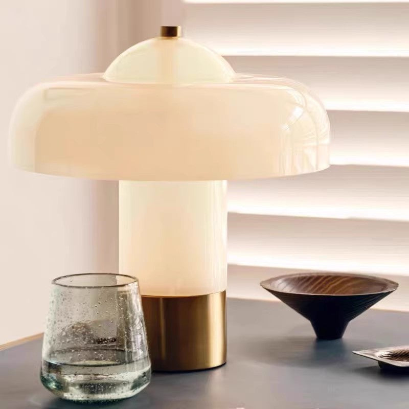 Mushroom Table Lamp in Glass and Metal