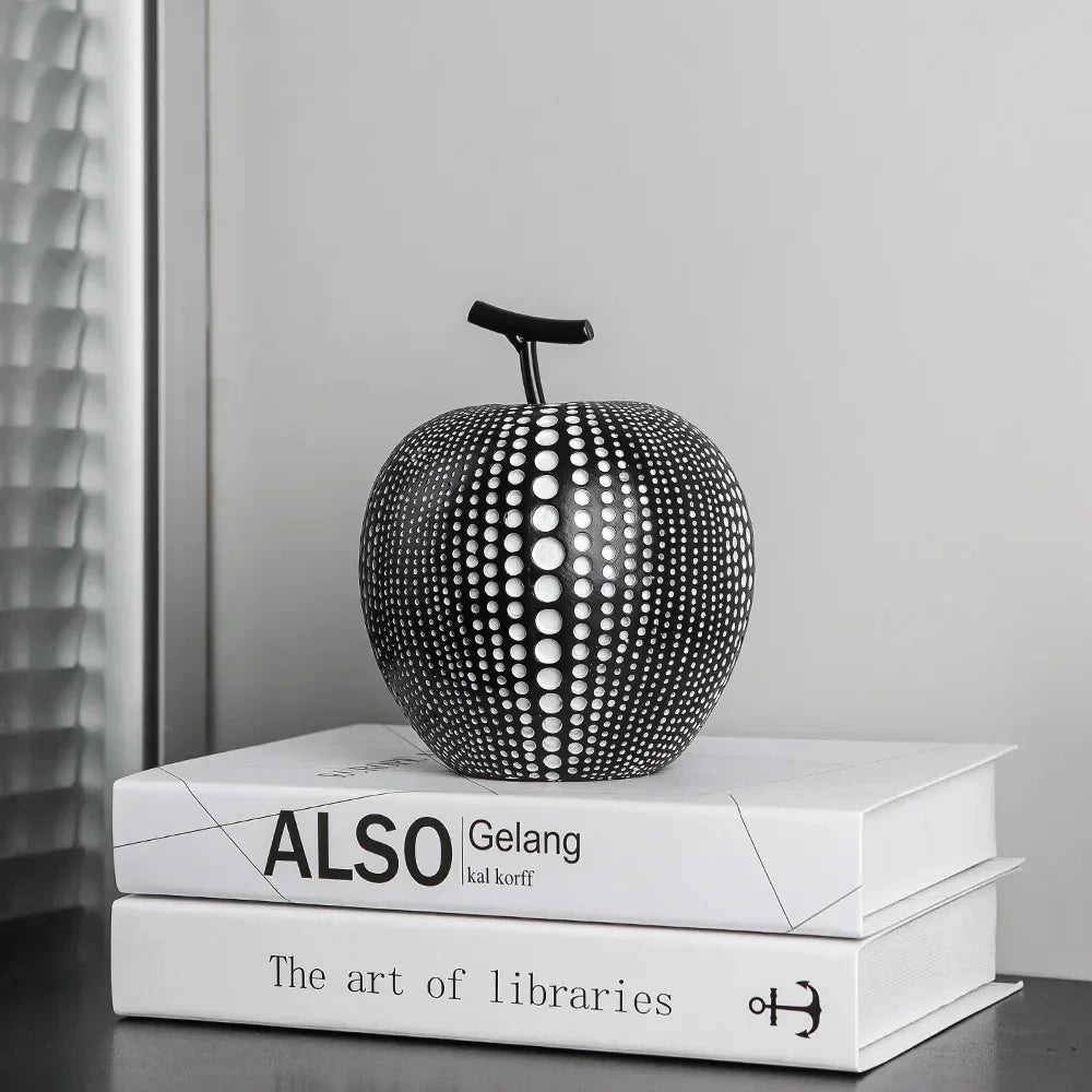 Nido Apple Sculpture-Welvere