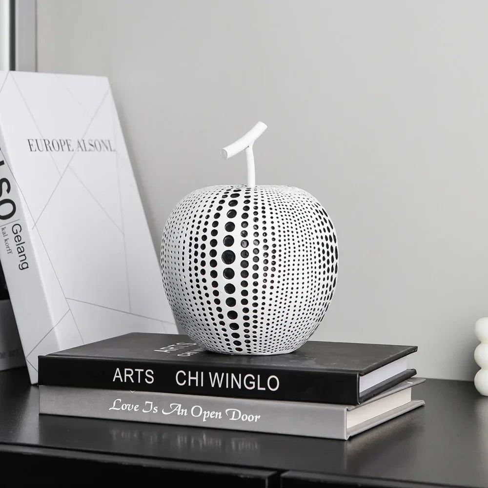 Nido Apple Sculpture-Welvere
