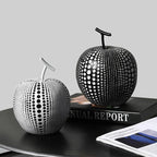Nido Apple Sculpture-Welvere