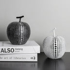 Nido Apple Sculpture-Welvere