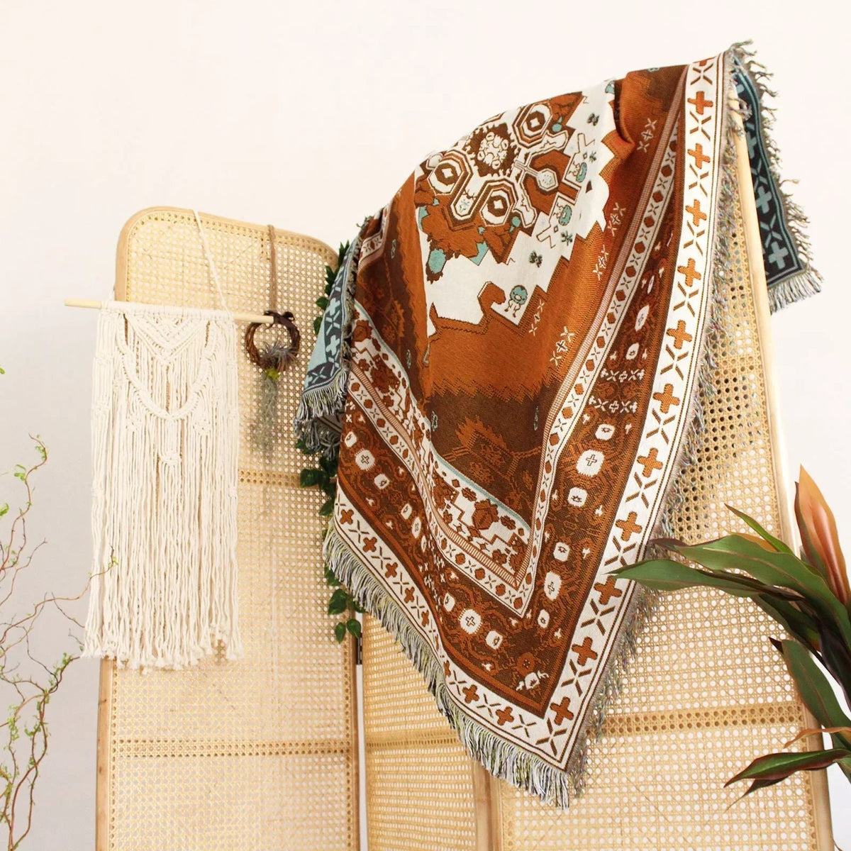 Nomad's Comfort Woven Throw Blanket-Welvere