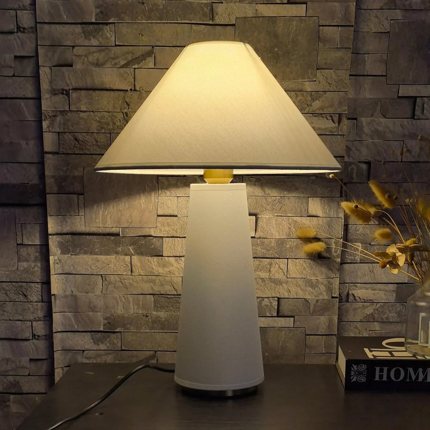 Novero Table Lamp-Welvere