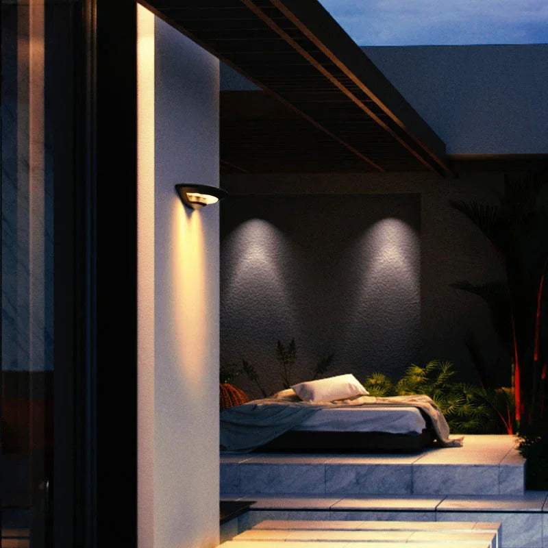 Oakcliff Outdoor Livine Lamp-Welvere
