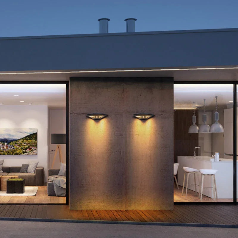 Oakcliff Outdoor Livine Lamp-Welvere