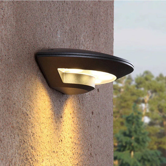 Oakcliff Outdoor Livine Lamp-Welvere
