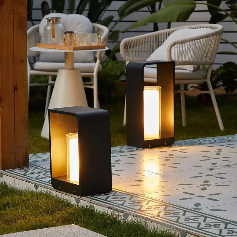 Oakwood LED Outdoor Light-Welvere