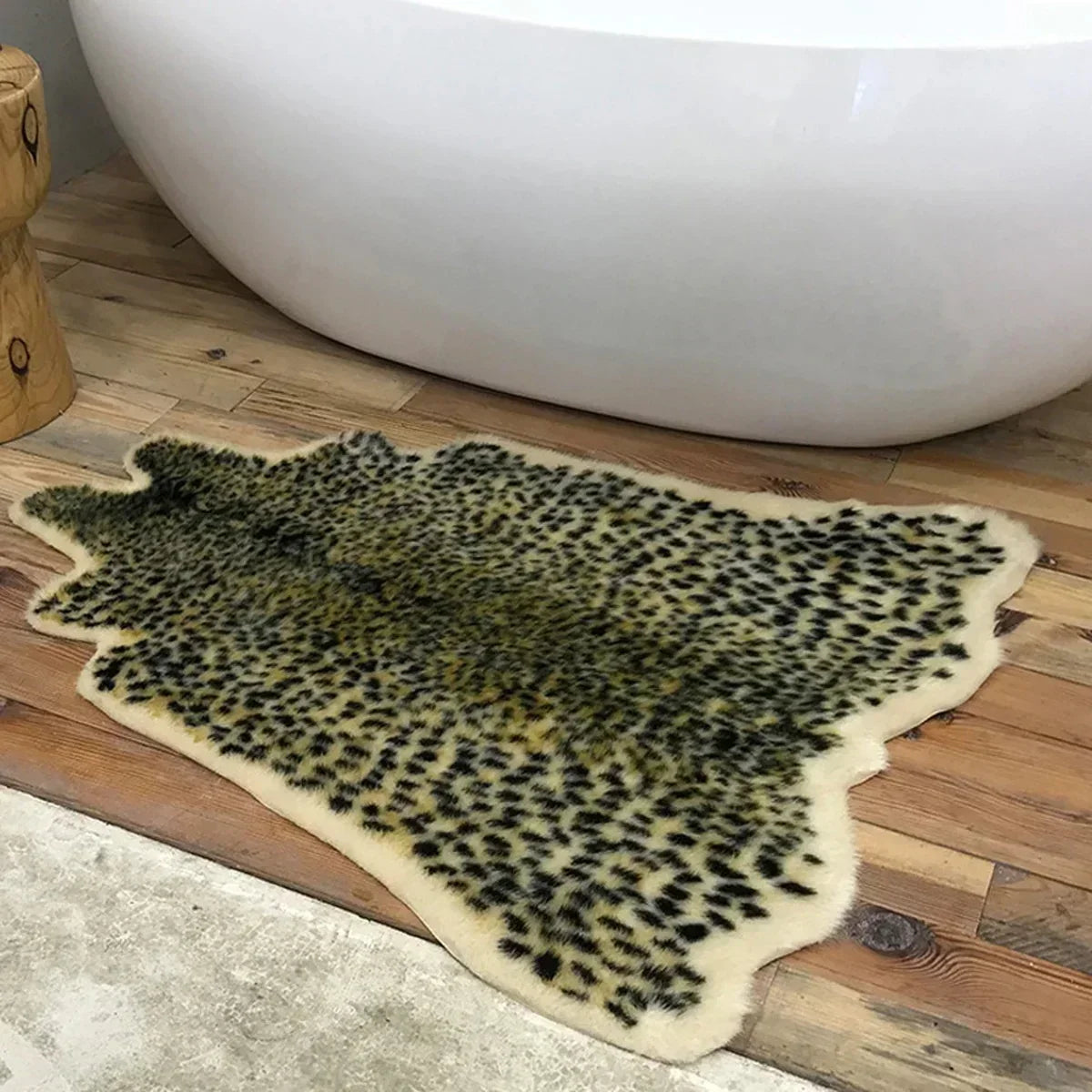 Olavar Print Montero Fur Rug-Welvere