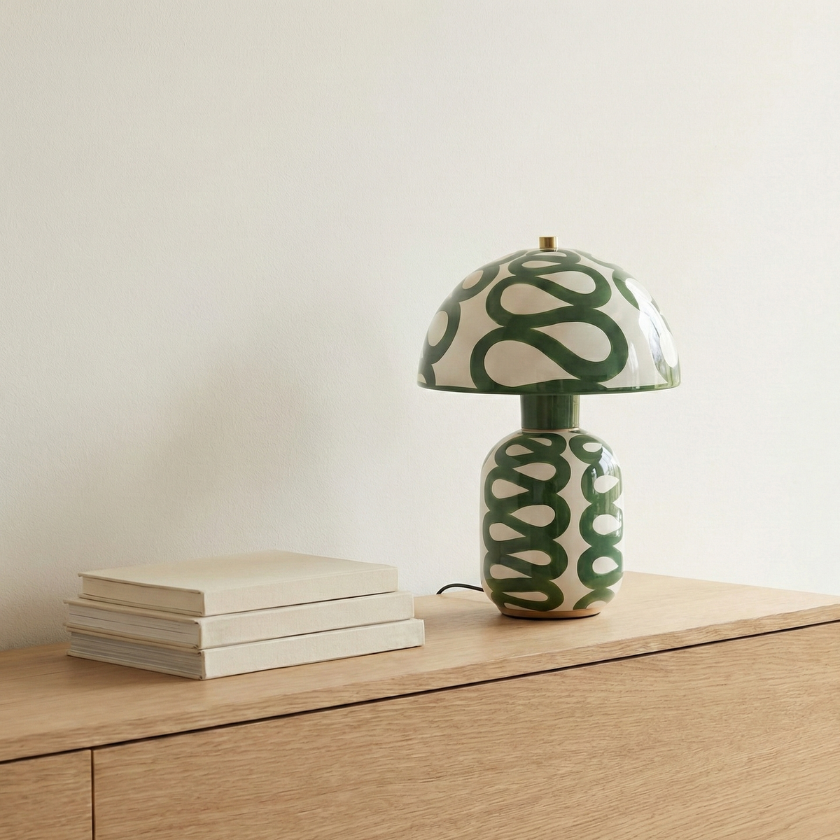 Olavor Table Lamp-Welvere
