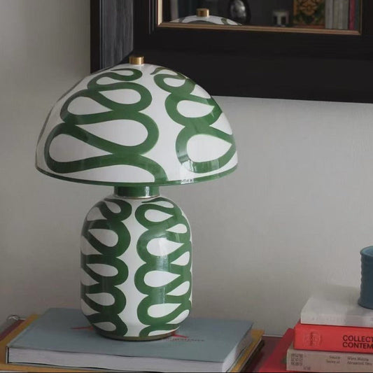 Olavor Table Lamp-Welvere