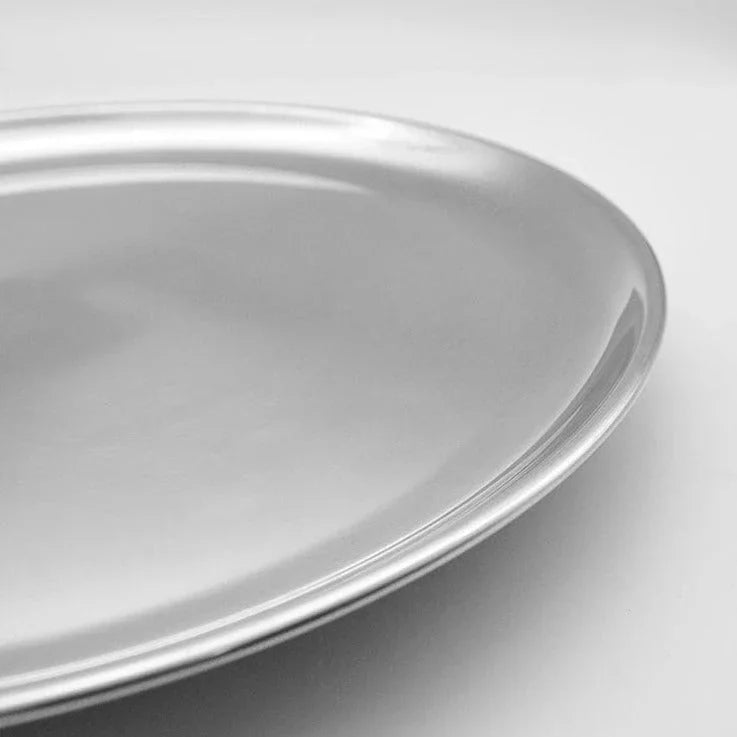 Oretta Tray-Welvere