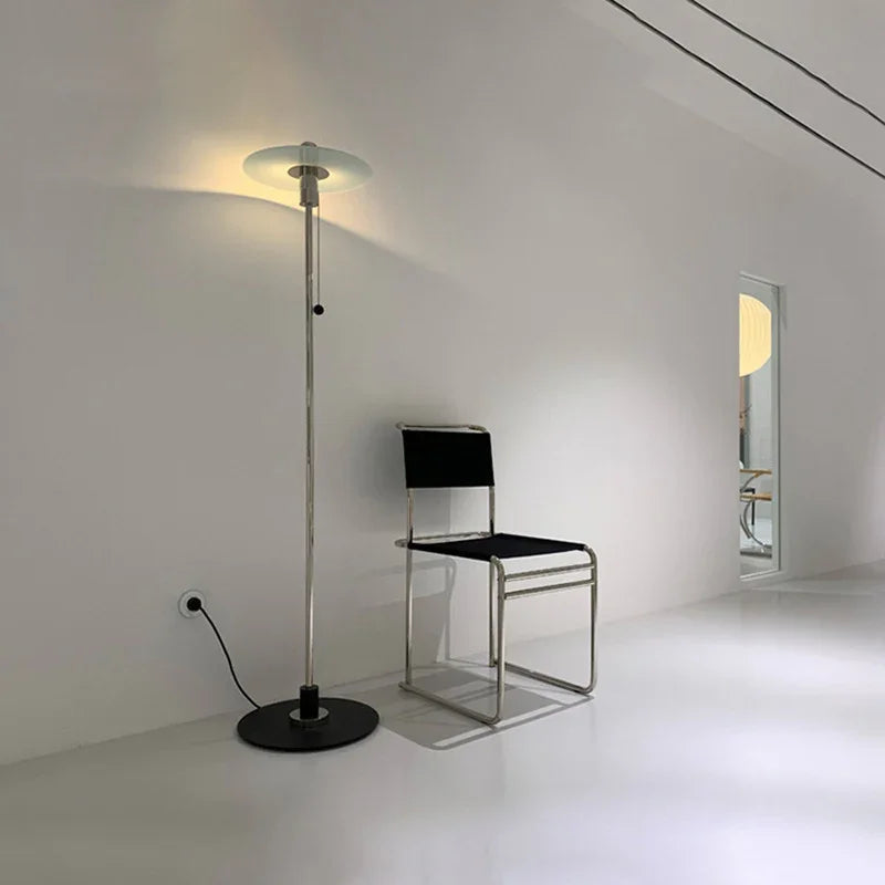 Orine Floor Lamp-Welvere