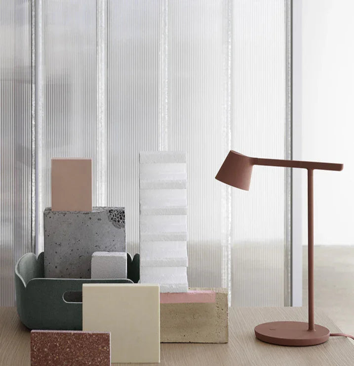 Oro Desk Lamp-Welvere