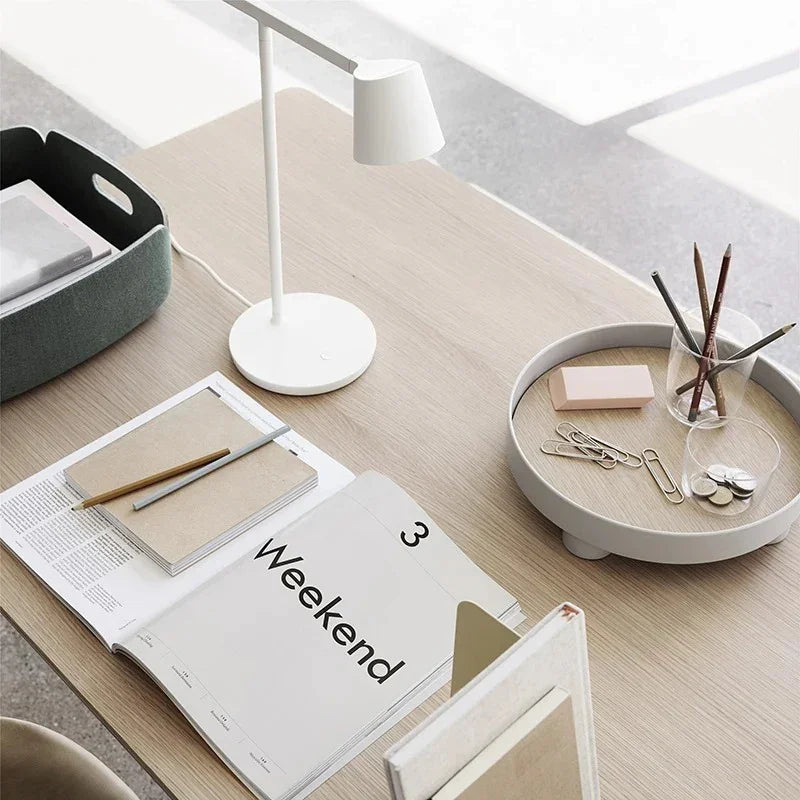Oro Desk Lamp-Welvere
