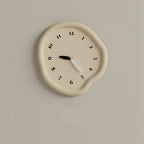 Peakcliff Livine Clock-Welvere