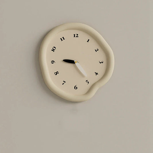 Peakcliff Livine Clock-Welvere