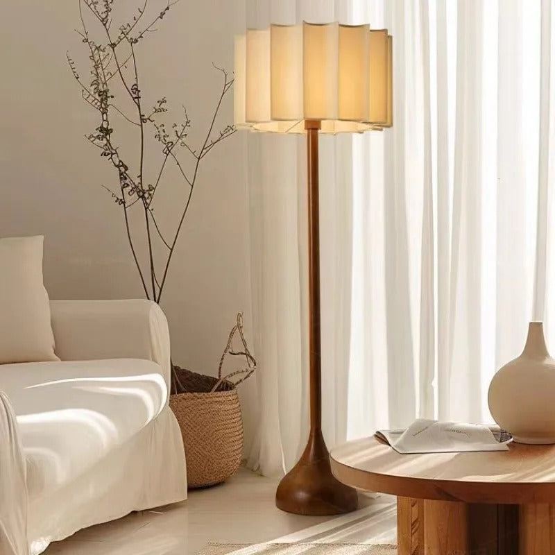 Peakmont Floor Lamp-Welvere