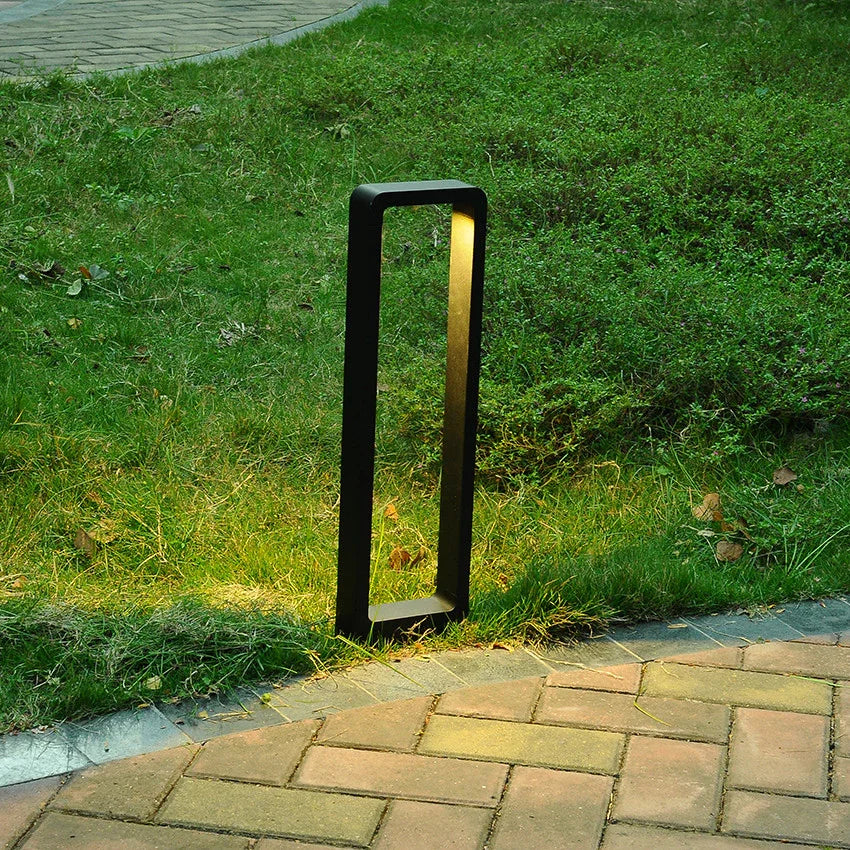 Peakridge LED Garden Light-Welvere