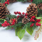 Red Berry Christmas Wreath, 17.7-inch Diameter